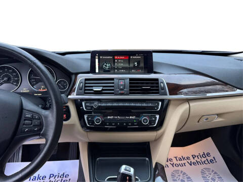 2018 BMW 3 Series 320i xDrive