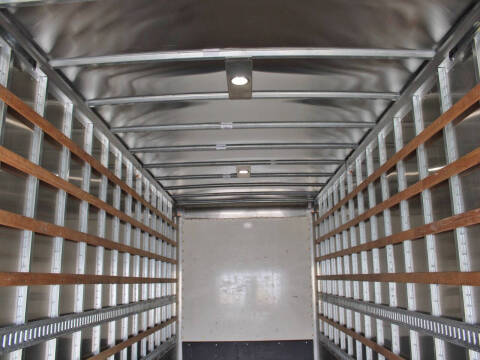 2024 Freightliner M2 106