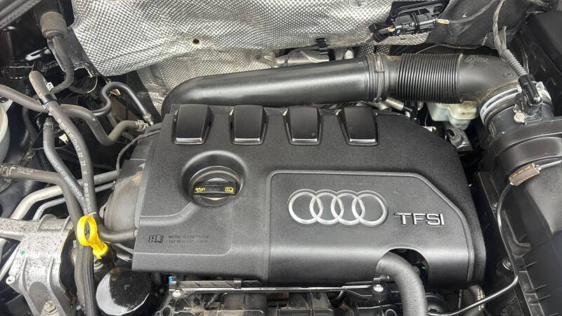 2016 Audi Q3 2.0T quattro Premium Plus