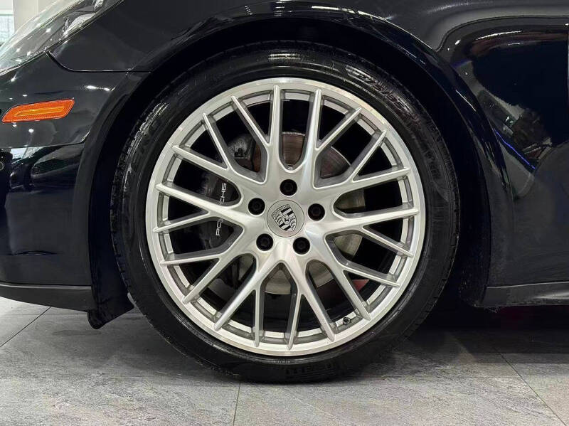 2018 Porsche Panamera