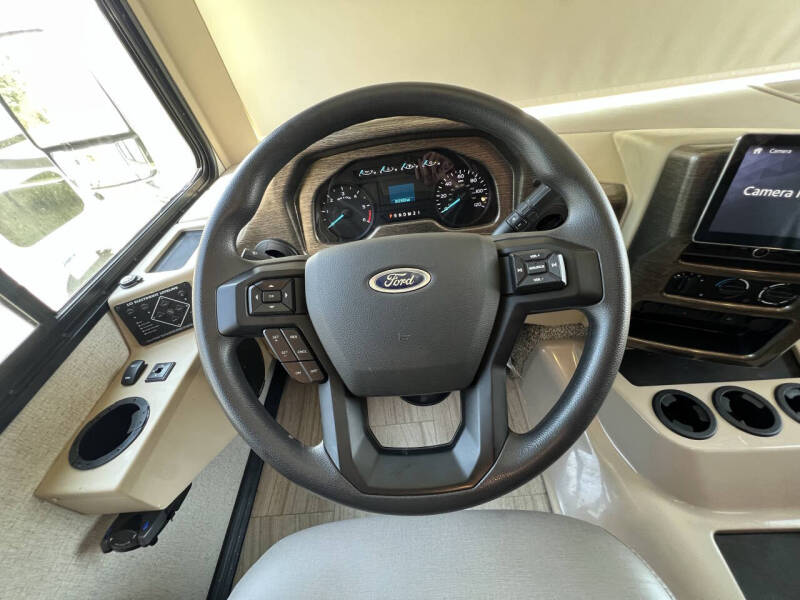 2021 Thor Motor Coach Windsport 34J