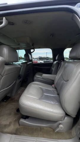 2004 GMC Yukon XL Denali