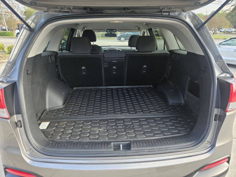 2018 Kia Sorento LX