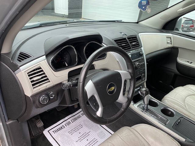 2011 Chevrolet Traverse LTZ