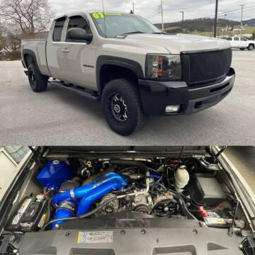 2007 Chevrolet Silverado 2500HD for sale at Smith's Specialized Automotive LLC in Hanover PA