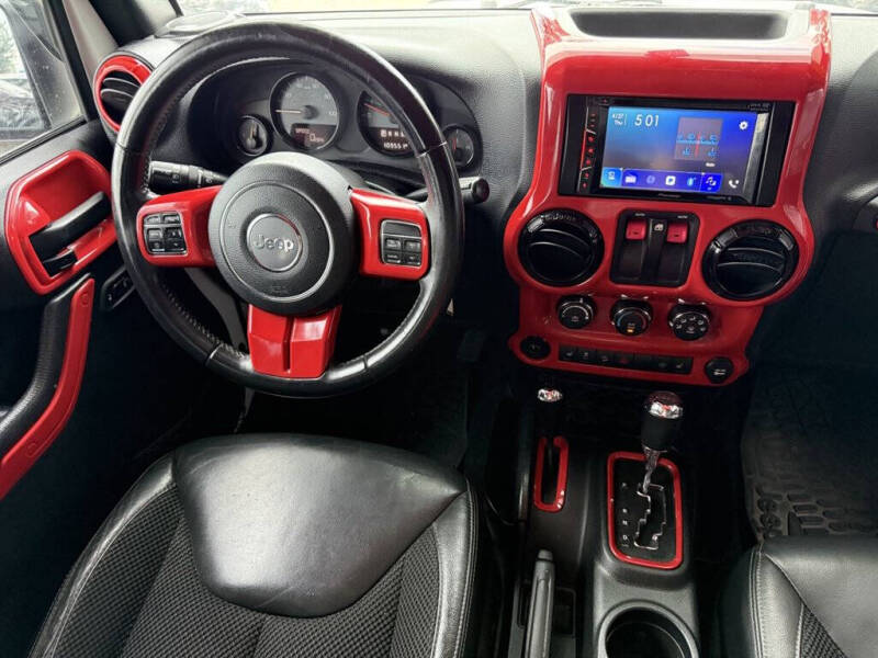 2017 Jeep Wrangler Sahara