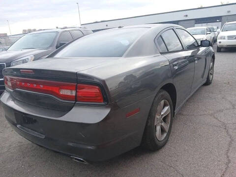 2014 Dodge Charger SE