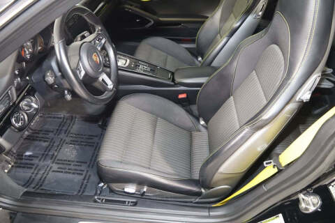 2019 Porsche 911 Carrera