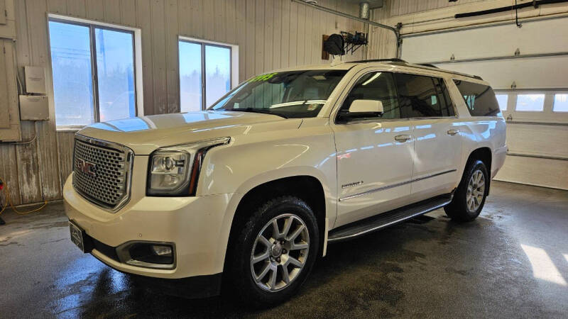 2015 GMC Yukon XL for sale at Sand's Auto Sales in Cambridge MN