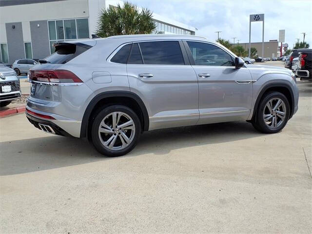 2024 Volkswagen Atlas Cross Sport SEL R-Line 4Motion