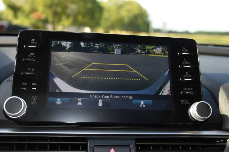 2022 Honda Accord Hybrid Touring