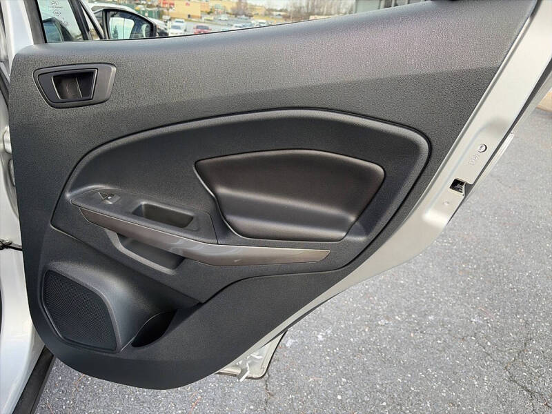 2022 Ford EcoSport SES