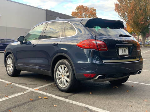 2012 Porsche Cayenne Tiptronic