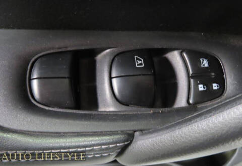 2017 Nissan Rogue Sport S