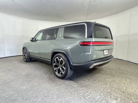 2022 Rivian R1S Launch Edition