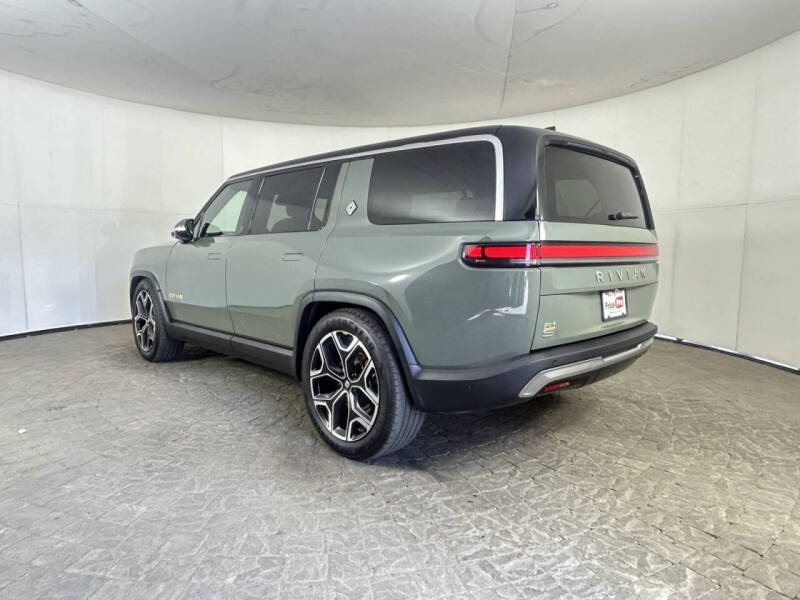 2022 Rivian R1S Launch Edition