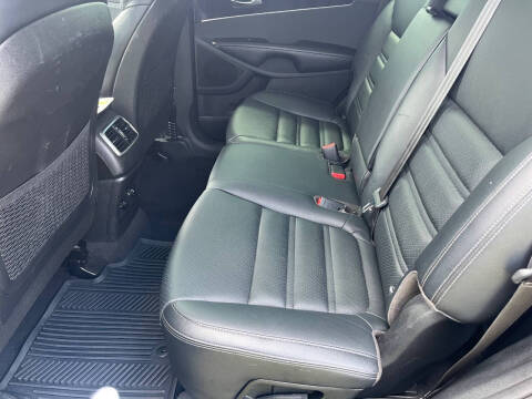 2018 Kia Sorento EX V6