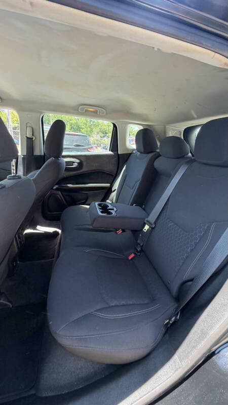 2018 Jeep Compass Sport