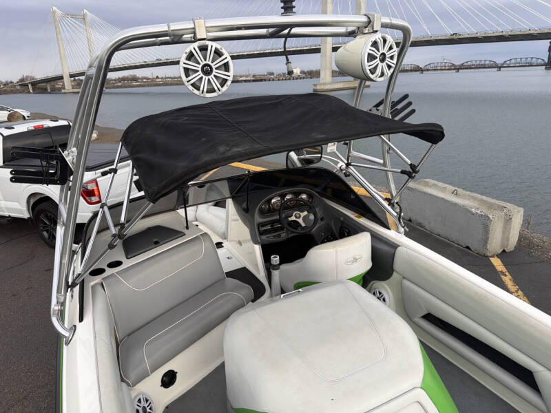 2003 Centurion Storm