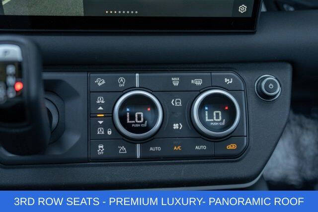 2024 Land Rover Defender 130 P400 S