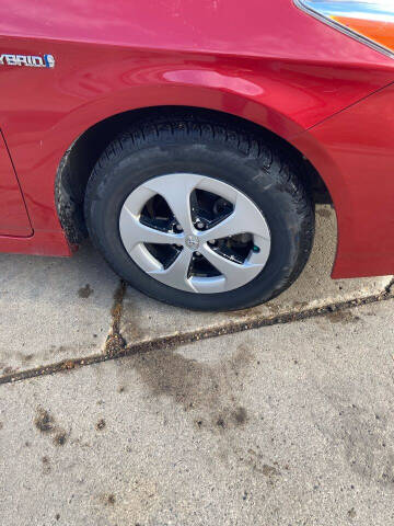 2012 Toyota Prius Two