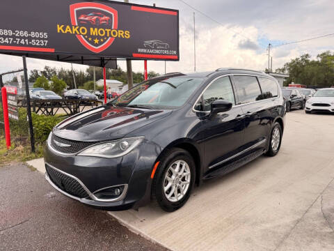 2020 Chrysler Pacifica Touring L