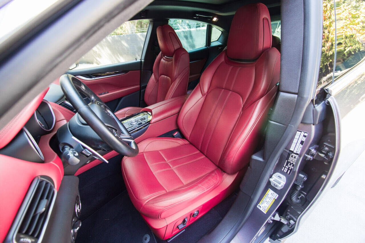 2018 Maserati Levante 14