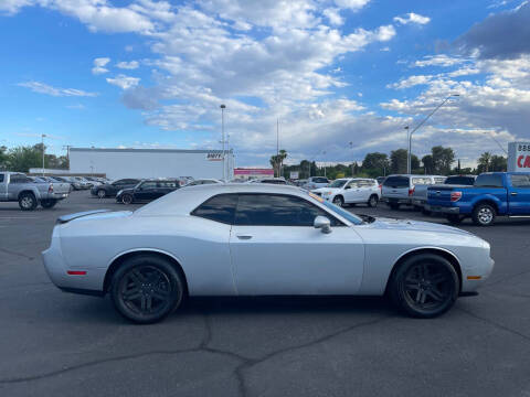 2012 Dodge Challenger R/T Plus