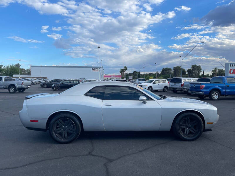 2012 Dodge Challenger R/T Plus