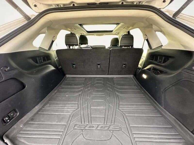 2016 Ford Edge Titanium