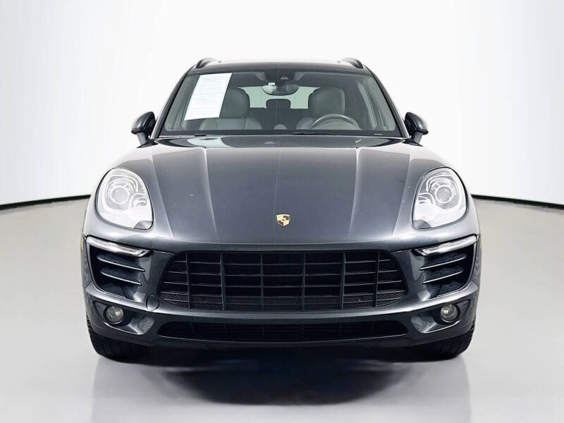 2017 Porsche Macan