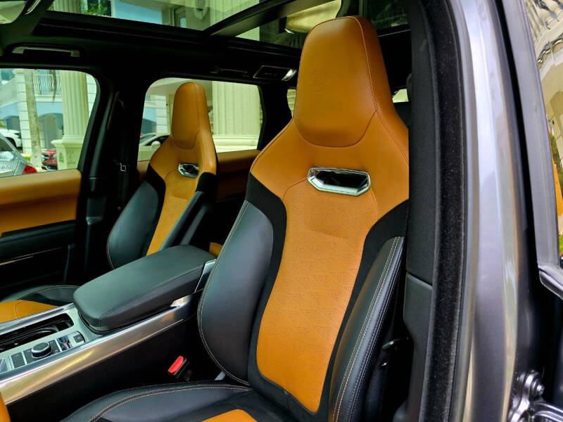 2018 Land Rover Range Rover Sport SVR