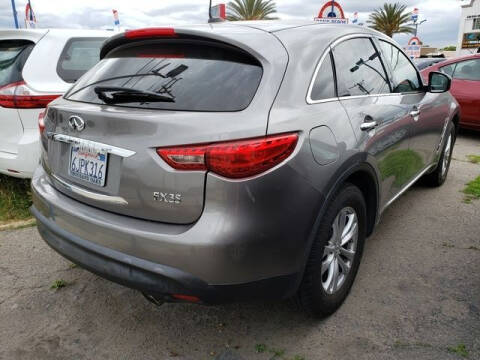 2010 Infiniti FX35