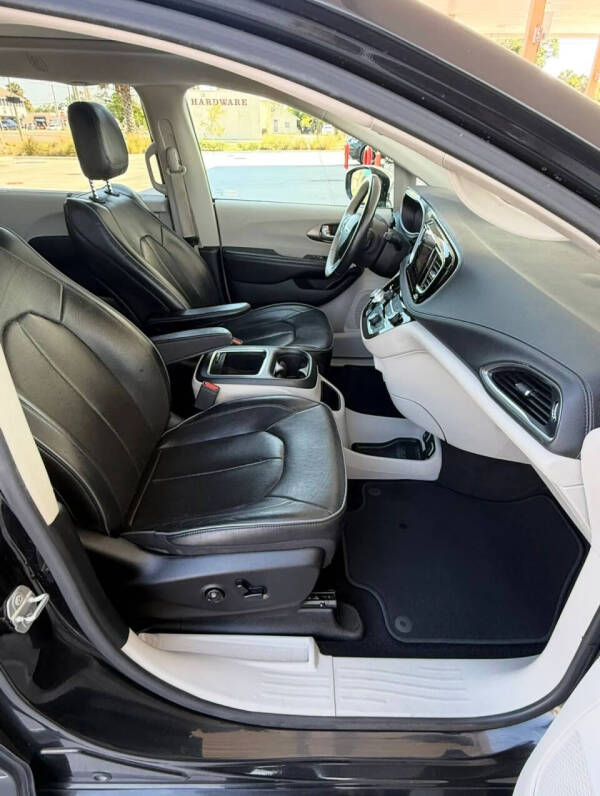 2018 Chrysler Pacifica Limited