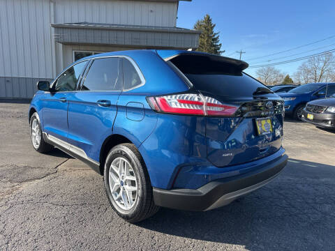 2022 Ford Edge SEL