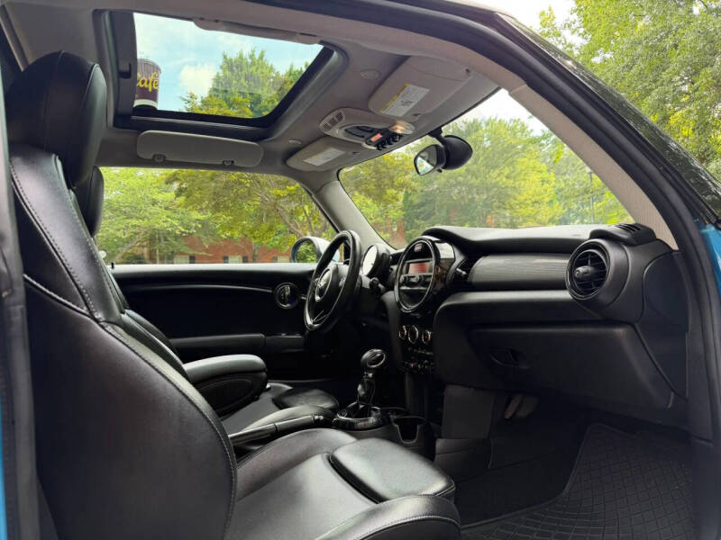 2015 MINI Hardtop 2 Door Cooper