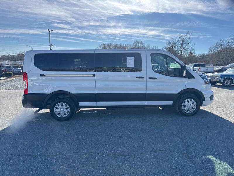 2023 Ford Transit 350 XLT