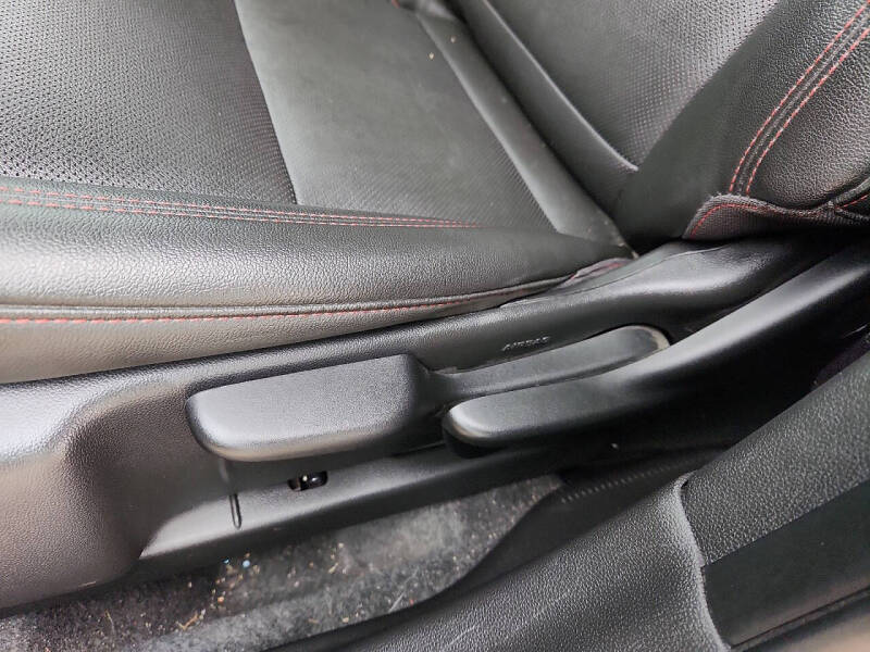 2025 Chevrolet Trax RS