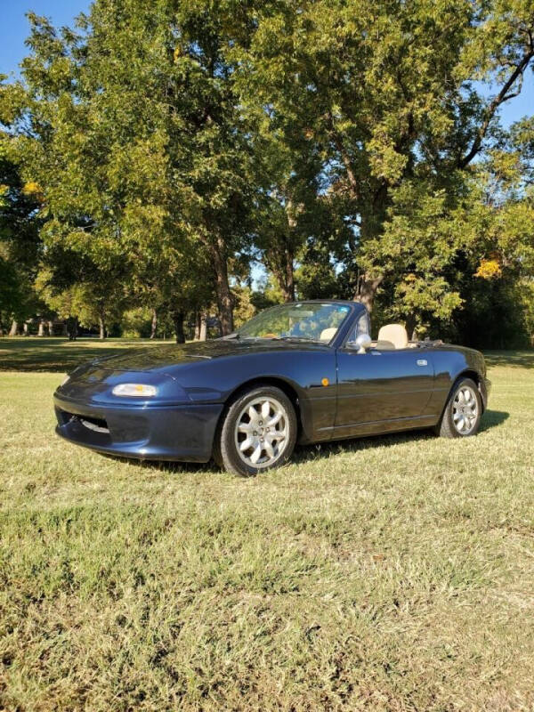1993 Mazda MX-5 Miata for sale at Yume Cars LLC in Dallas TX