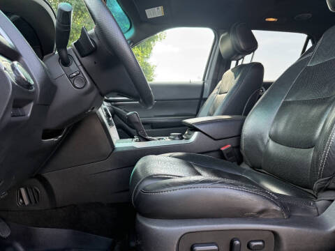 2014 Ford Explorer Sport