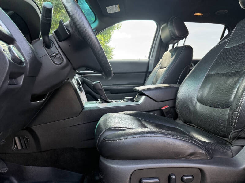 2014 Ford Explorer Sport