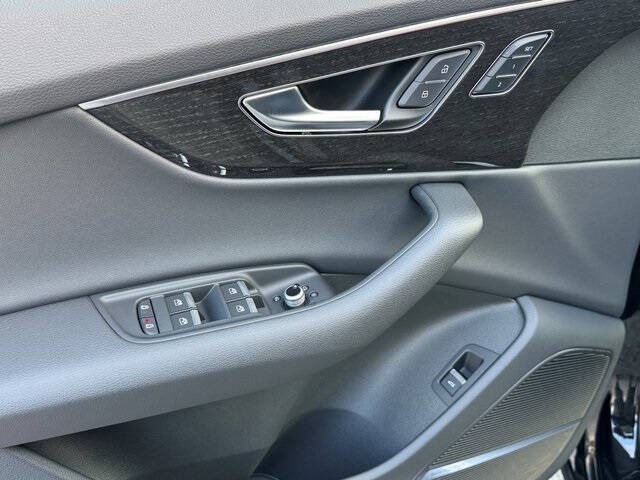 2026 Audi Q7 quattro Premium 45 TFSI