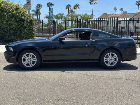 2014 Ford Mustang V6