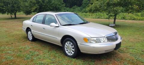 2000 Lincoln Continental for sale at Choice Motor Car in Plainville CT