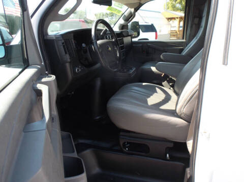 2021 Chevrolet Express 2500