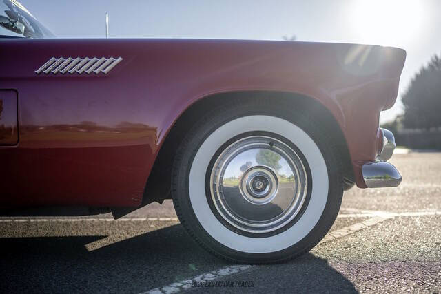 1956 Ford Thunderbird