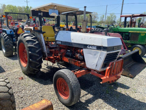 1982 Case IH  1290 for sale at Vehicle Network - Joe's Tractor Sales in Thomasville NC