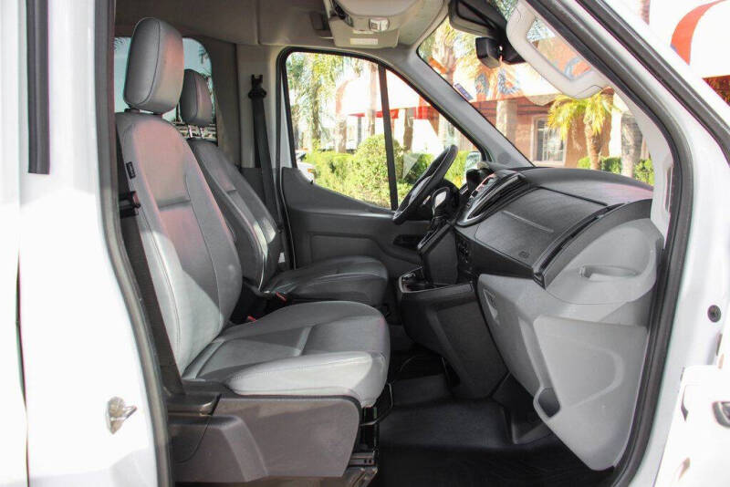 2019 Ford Transit