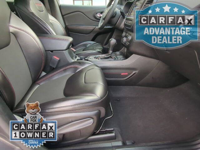 2022 Jeep Cherokee Trailhawk