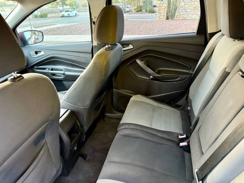 2016 Ford Escape SE